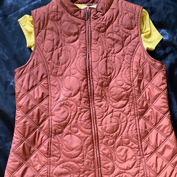 Burnt orange patterned vest - Picture 2 of 6